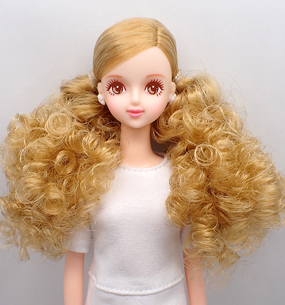 よ*よ様 ジェニーフレンド27cmドール服　あざやか♡紫のドレス ジェニーフレンド27cmドール服紫♡蝶のハロウィンドレス