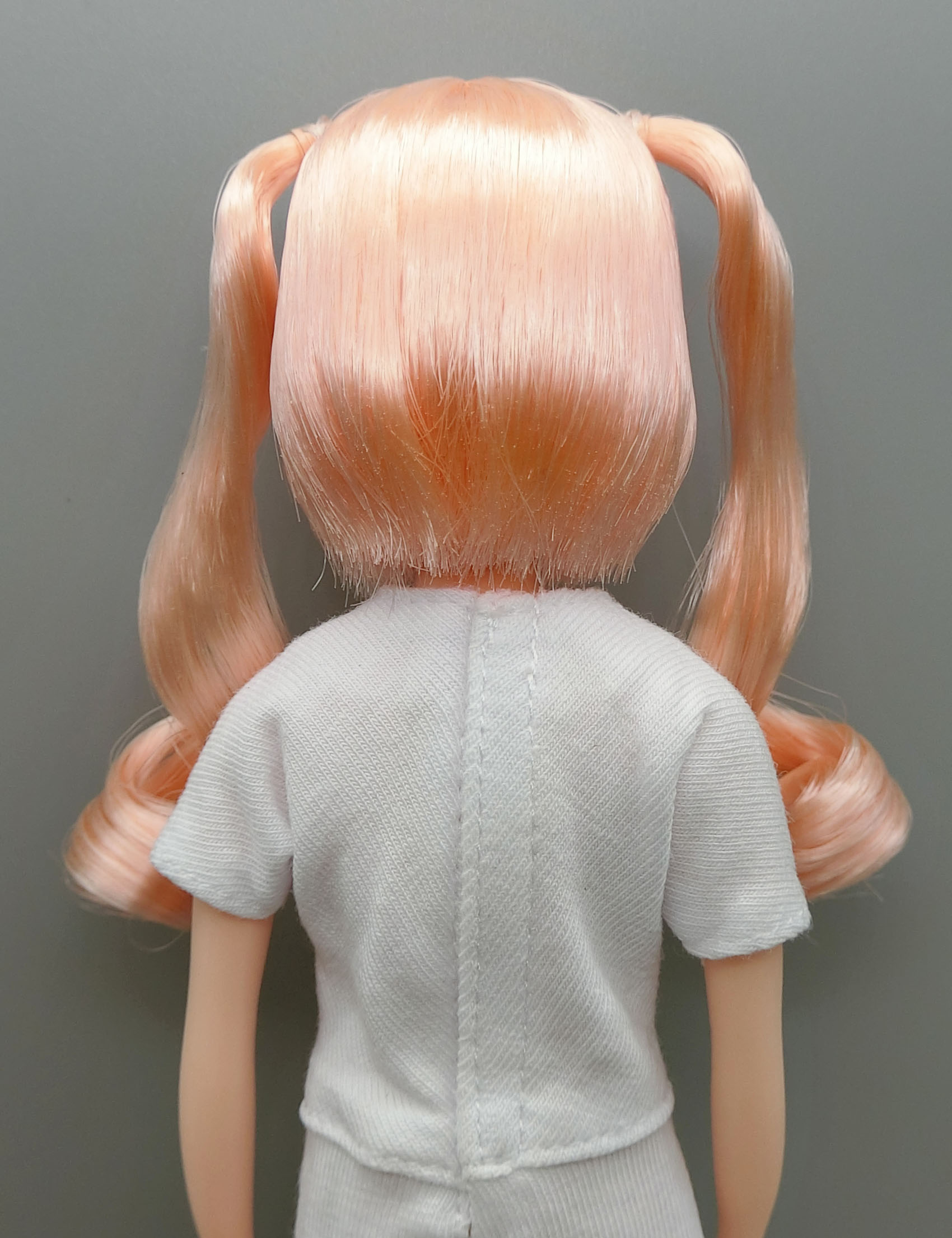 2023年2月S月間ドール　リカちゃん